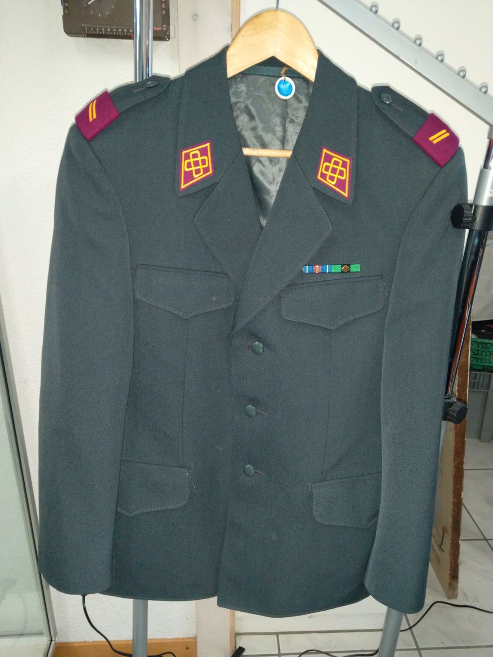 Schweizer Armee Uniformen: Uniformjacken Schweizer Armee – Gebraucht aus Schüpfheim von Mg6170 5