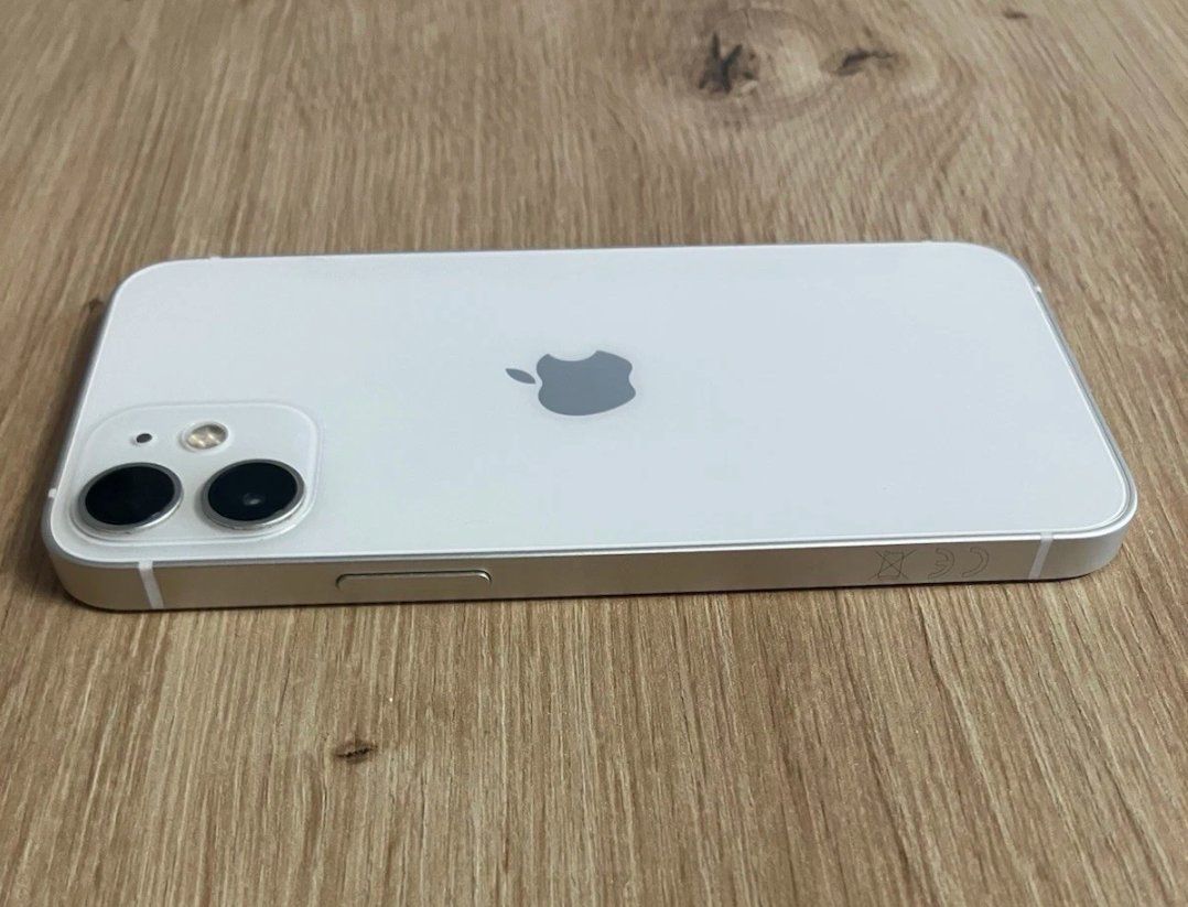 Apple Handys / Smartphones: iPhone 12 Mini (256GB) Akku 96% – Gebraucht aus Luzern von Waince786 2