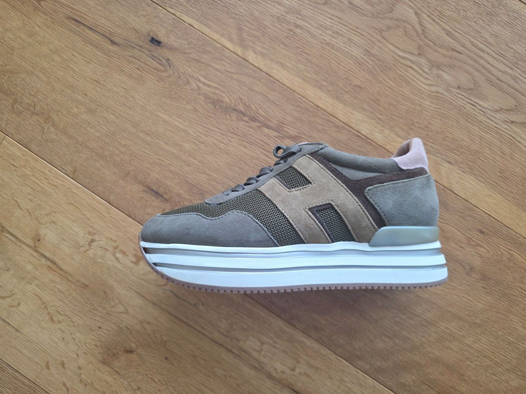 Hogan Scarpe da donna: Damen Hogan Sneaker Neu ! – Nuovo e nell'imballaggio originale da Eschenbach SG venduto da Silvio-96 1