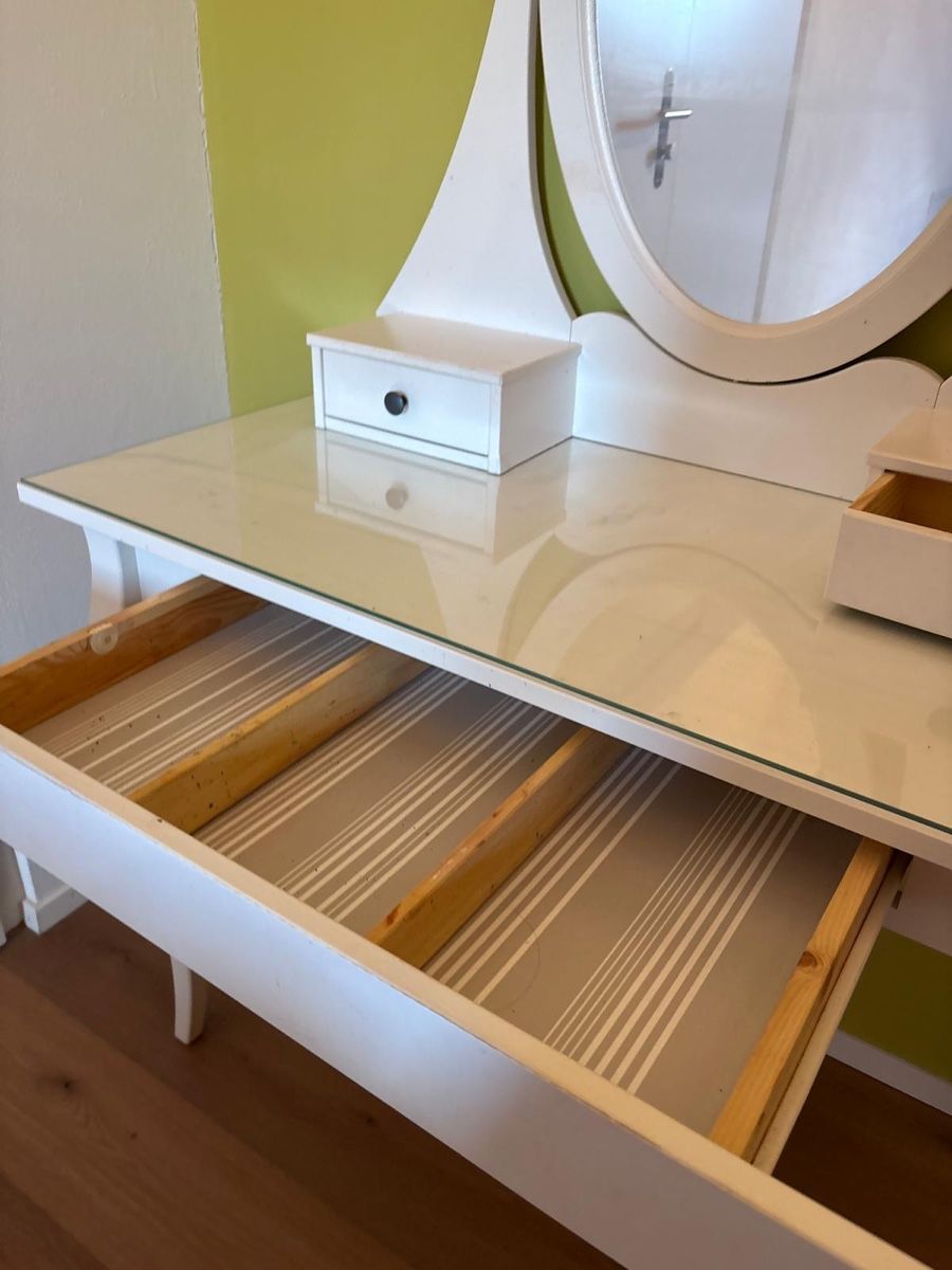 Ikea Tavoli da trucco: Schminktisch IKEA – Usato da schüpfen venduto da Zico74 8