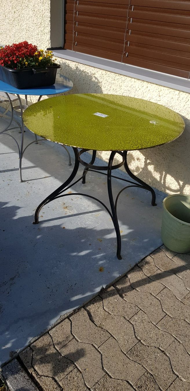Tavoli: Gartentisch antik, Blechtisch – Usato da Wittenbach venduto da Bierbis 1