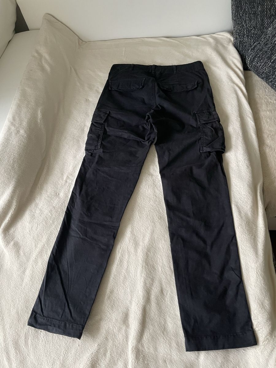 Jack & Jones Pantaloni: Jack & Jones Cargohose  schwarz  Grösse 28/32  – Usato da Luzern venduto da andyke 1