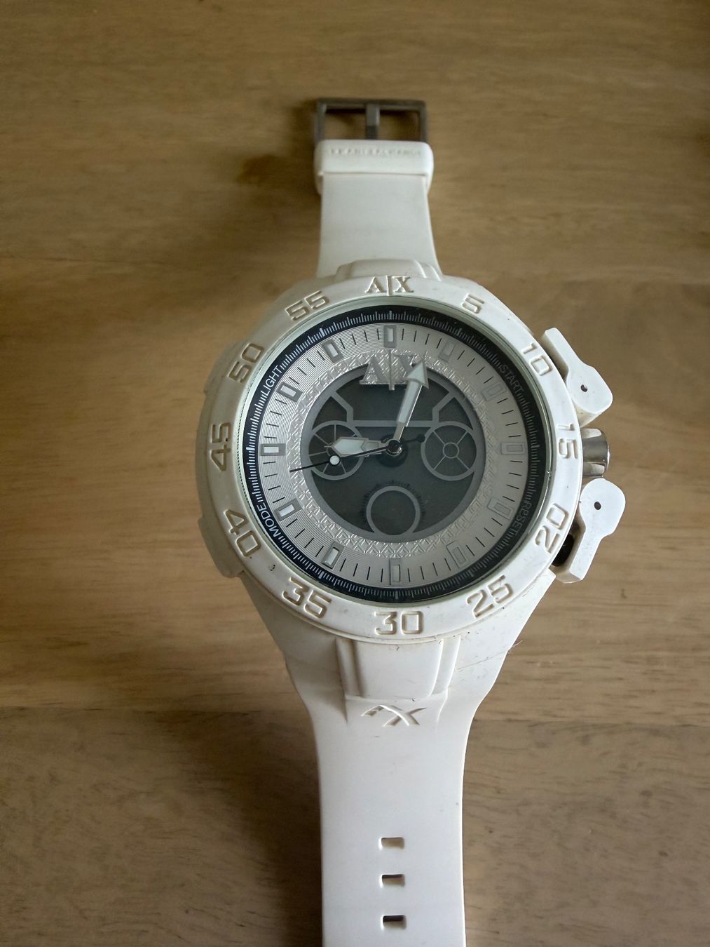 Armani Bracelets: Armani Exchange Uhr – D'occasion à Meggen par Smikopiko
