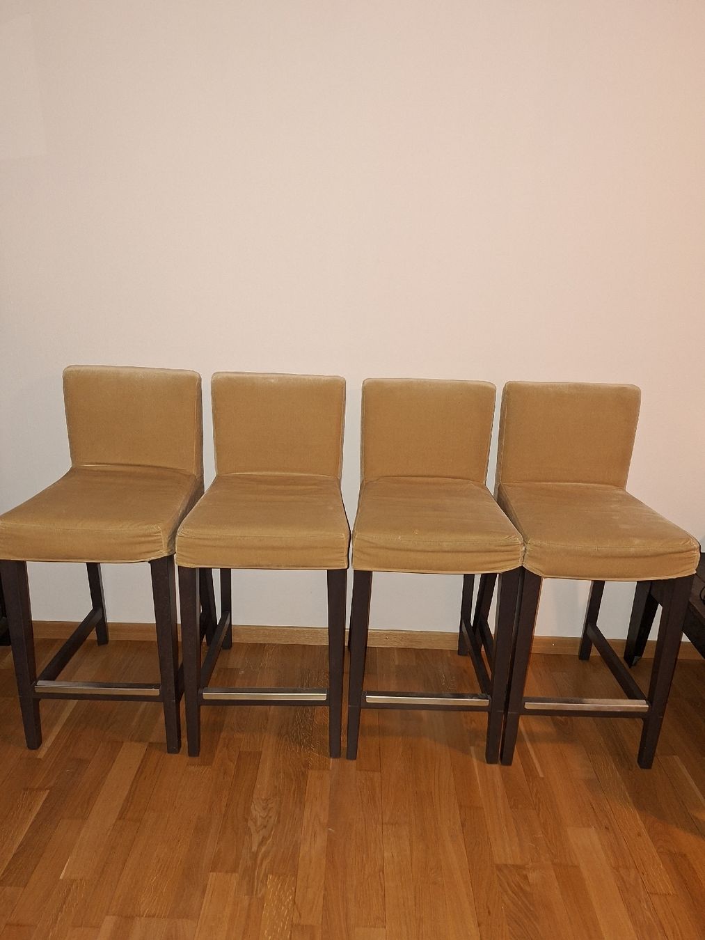 Ikea Seggioloni: 4x Barstühle Ikea Henriksdal 62cm – Usato da Zürich venduto da lui_q6mt