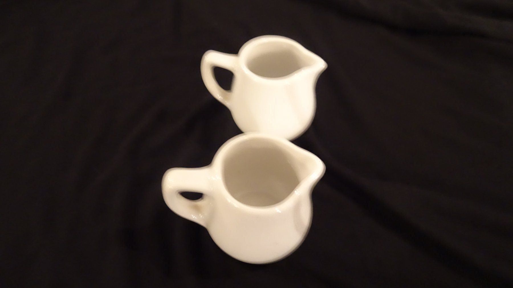 Caraffe: LANGENTHAL RAHMKRÜGLEIN 2STÜCK 1944/48 – Usato da Zürich venduto da Roulet 1