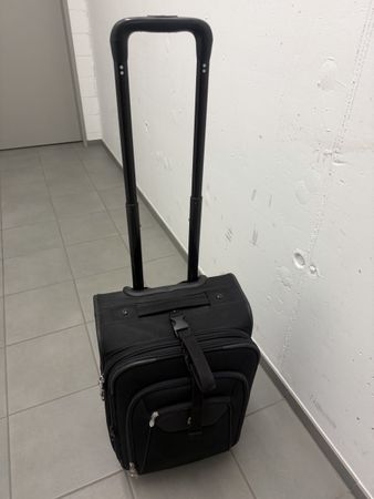 Black Travel Suitcase with Wheels, Carry-on Luggage Bag