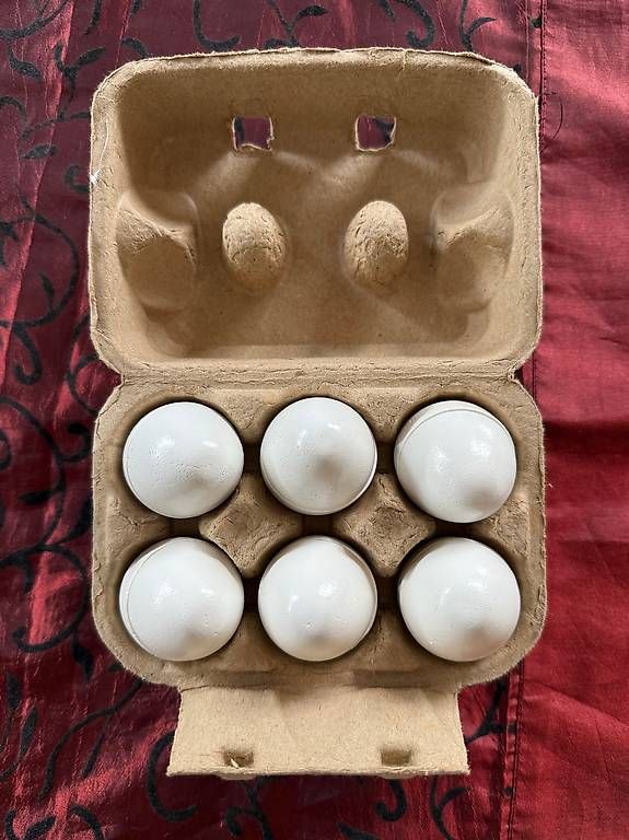 Bea Jouets: Holz-Eier – D'occasion à Kefikon ZH par Haligali81