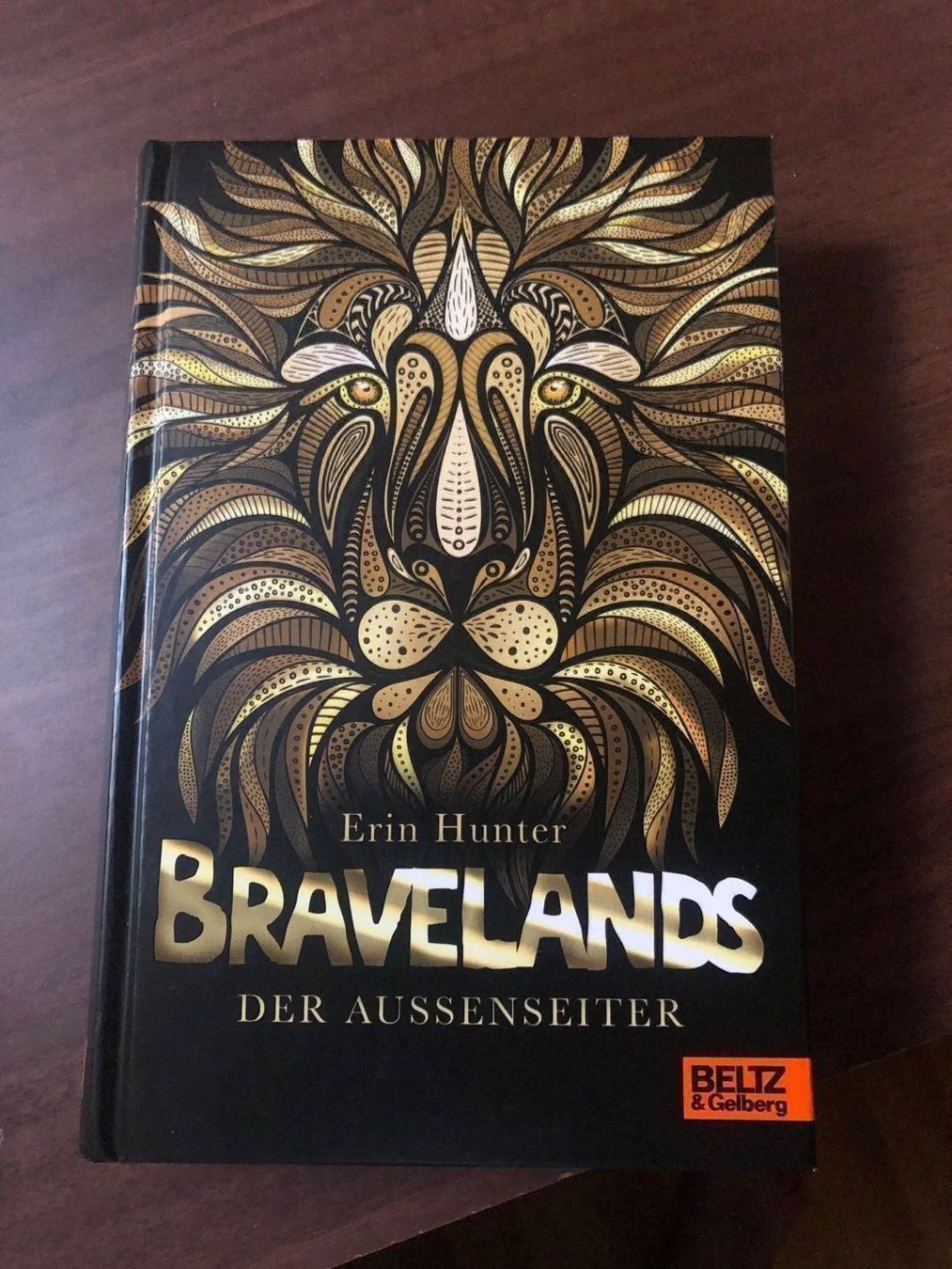 Libri: Bravelands- Der Aussenseiter – Usato da Strengelbach venduto da 300870