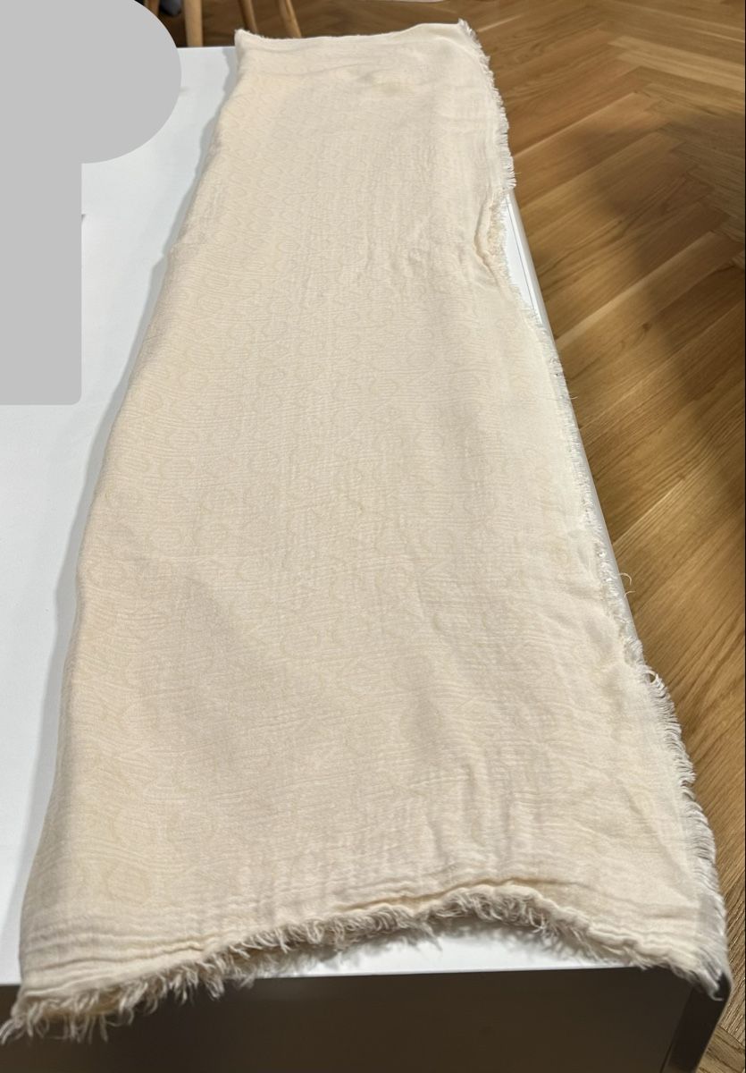 Calvin Klein Foulard & Sciarpe: Calvin Klein Schal – Usato da Dietikon venduto da Zebrino_10 2