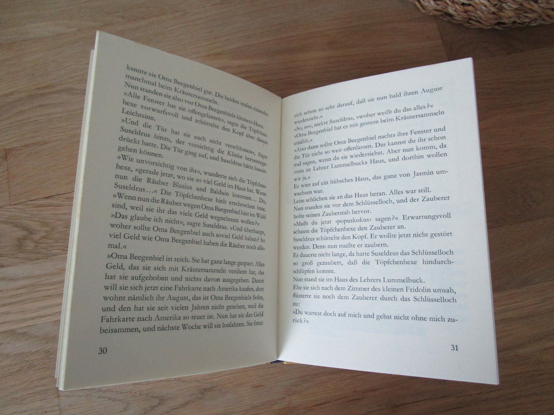 Libri: Buch Die Töpfenhexe Vera Ruoff – Usato da Scuol venduto da Luana.. 2