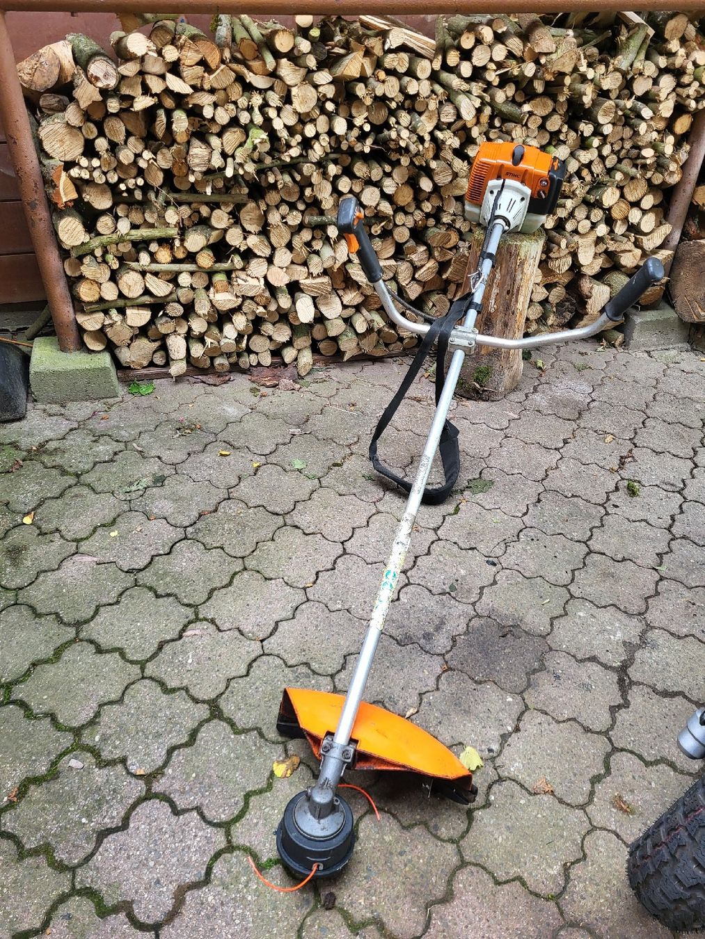 Tagliaerba: Stihl Rasentrimmer – Usato da Oftringen venduto da gru_l6yd