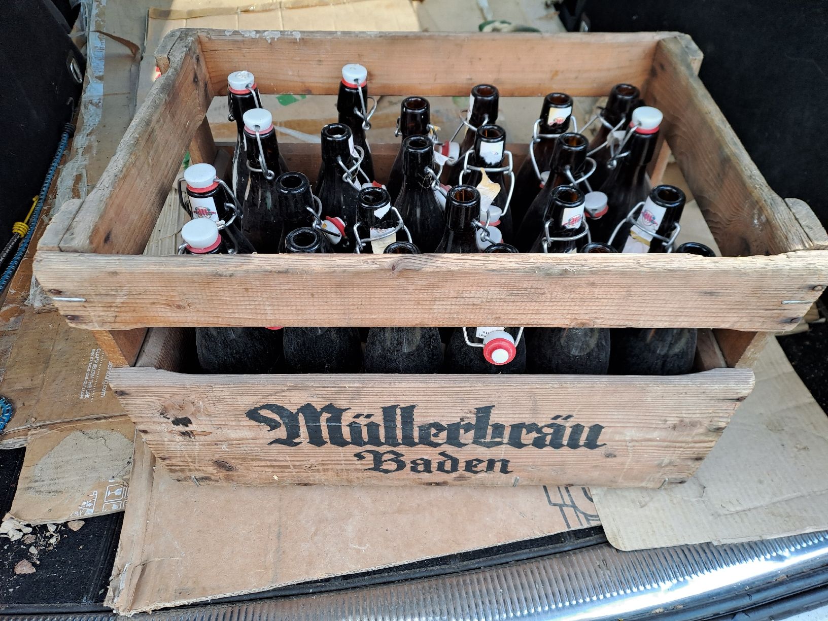 Casse di vino e birra: Bier Harasse Müller Bräu Baden – Usato da Gebenstorf venduto da suroh 1
