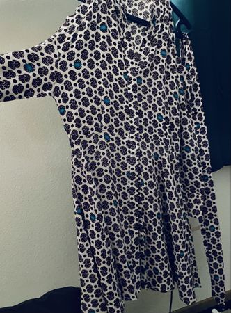 Robe Maje magnifique avec épaules nues 38