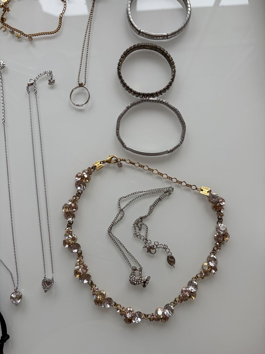 Altri gioielli: Schmuck Konvolut: Ketten, Armbänder, Ringe – Usato da Amlikon-Bissegg venduto da Semi.B. 2