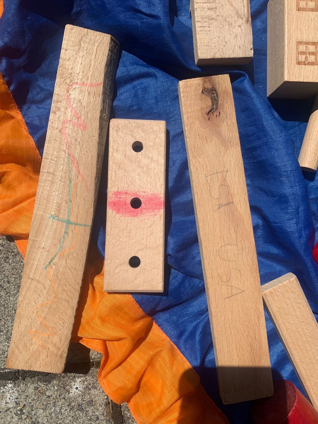 Spielzeuge: Diverse Bauklötze aus Holz – Gebraucht aus Winterthur von amapola 3
