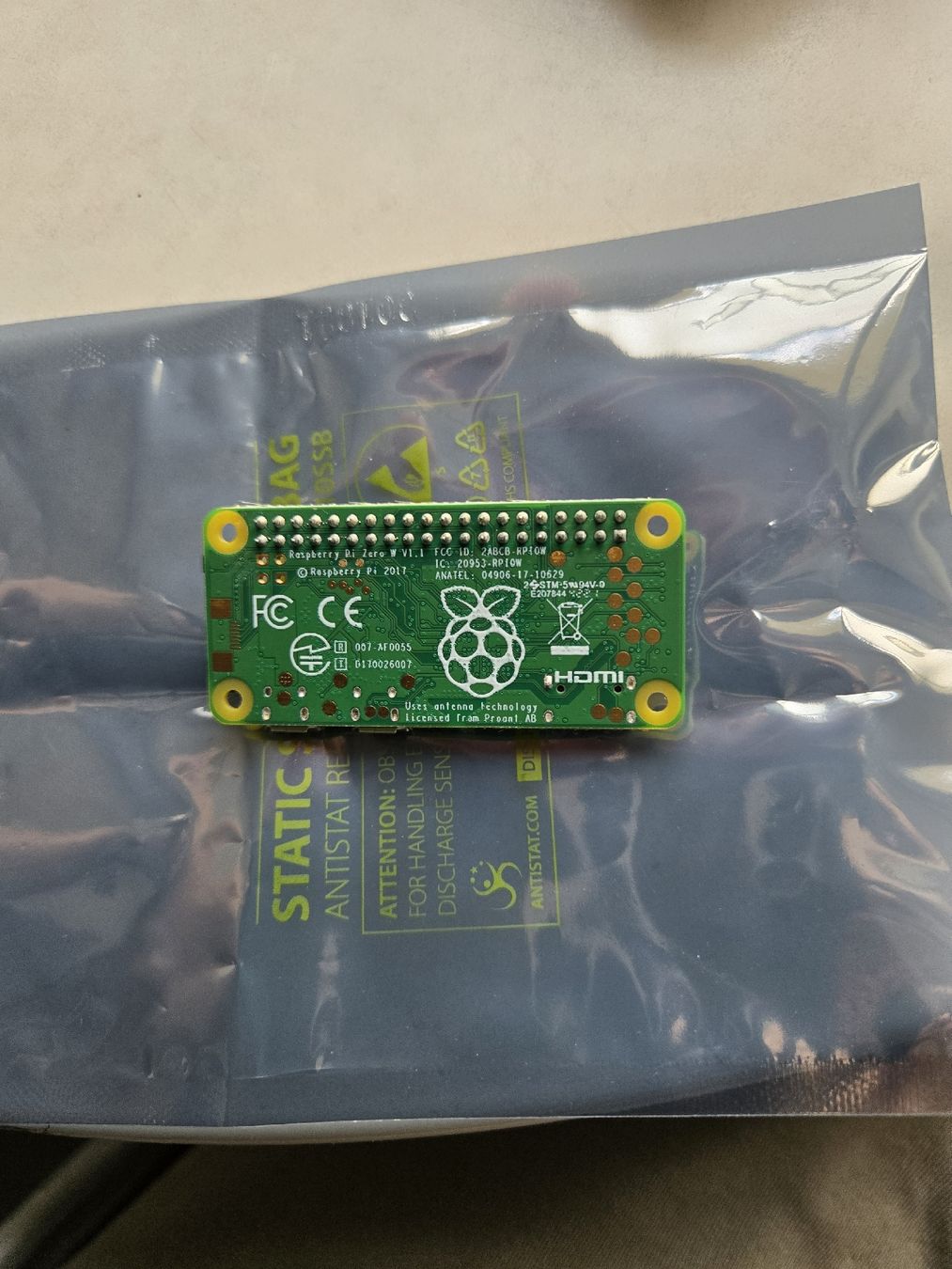 Raspberry Pi Componenti elettronici: Raspberry Pi Zero WH Einplatinencomputer neu in OVP – Nuovo e nell'imballaggio originale da Solothurn venduto da Sam79 2