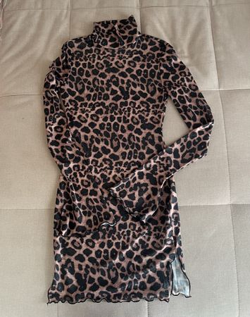 Kleid mit Leopardenmotiv, Gr. XS