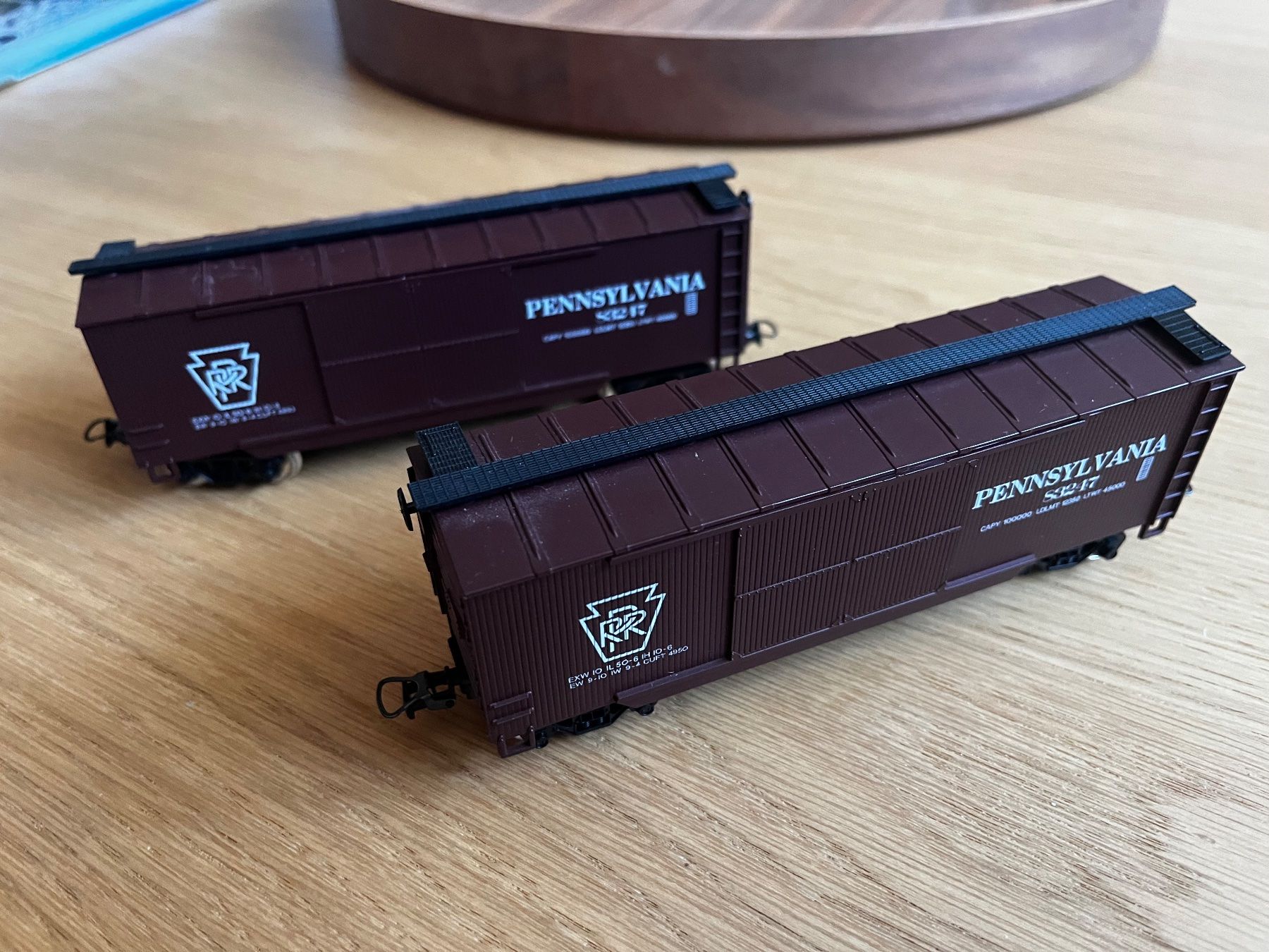 Mehano Modelleisenbahnen: US-Kastenwagen/Box Wagen Mehano – Gebraucht aus Mollis von zurichakos 1