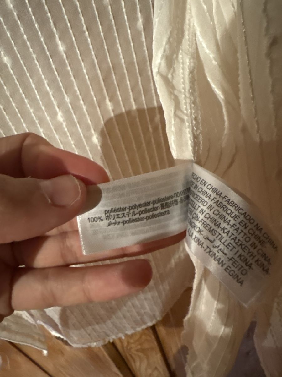 Zara Camicette: Neue Pailletten Bluse – Nuovo (secondo la descrizione) da Affoltern am Albis venduto da tam_5vn5 3