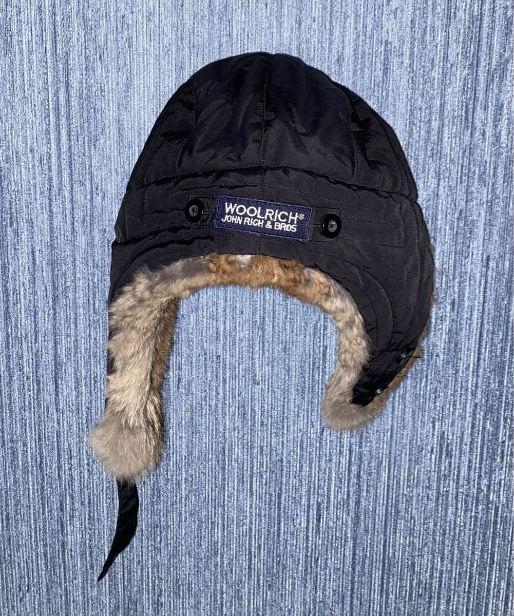 Copricapi, berretti & cappellini: Woolrich - Chapka avec fourrure véritable – Nuovo (secondo la descrizione) da Genève venduto da TheMattiBoutique 2