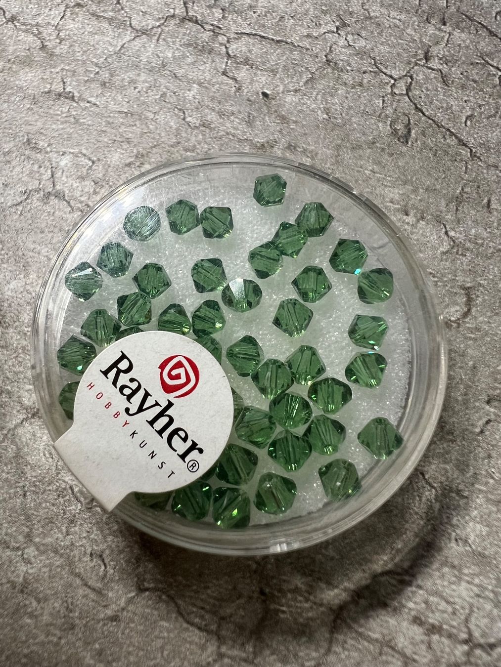 Perle (finte): Rayher / Swarovski Perlen 4mm – Nuovo e nell'imballaggio originale da Stein AG venduto da Anastasia_Asya
