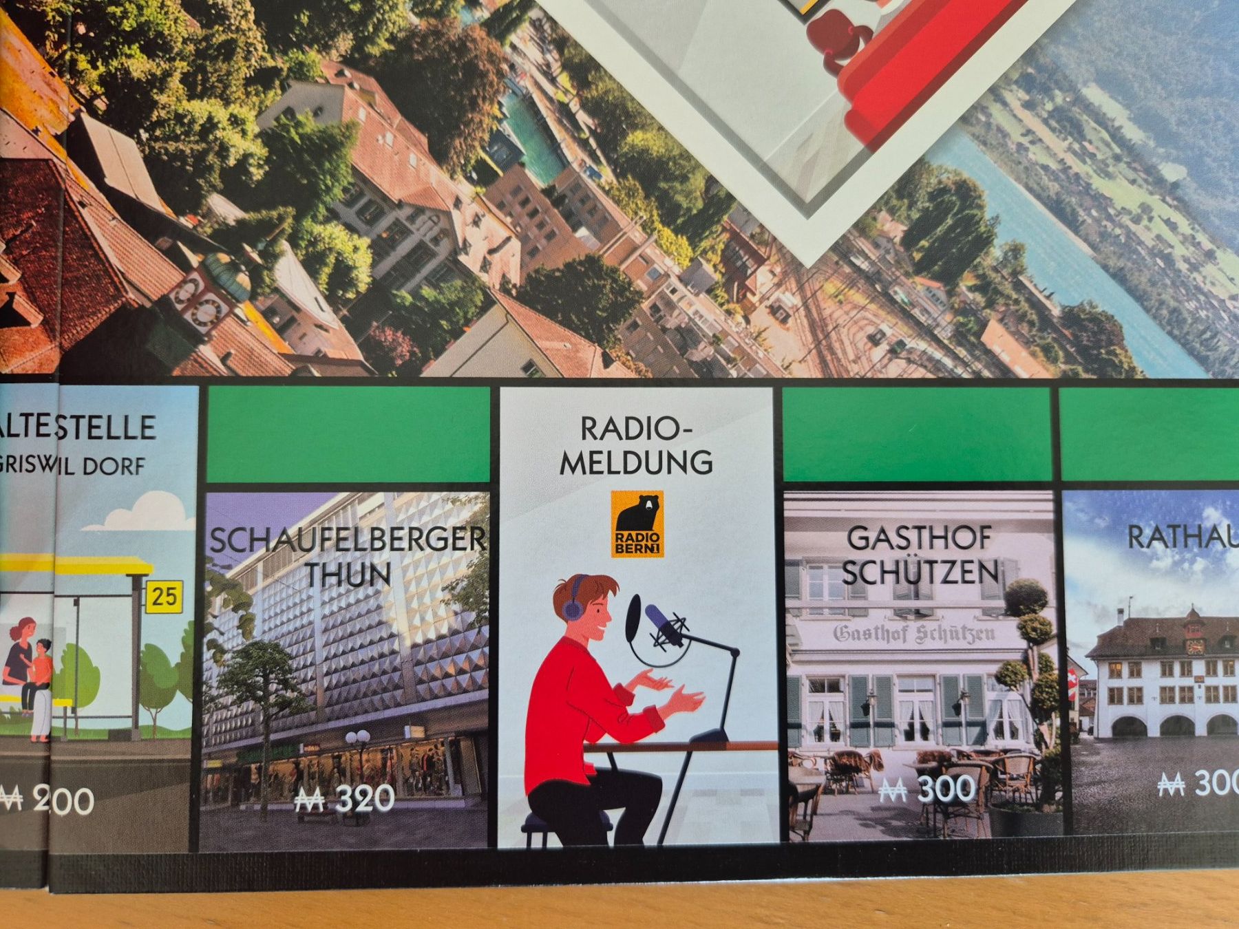 Giochi: Monopoly Thun Brettspiel, Neuwertig – Nuovo (secondo la descrizione) da Thun venduto da tinu2031 4