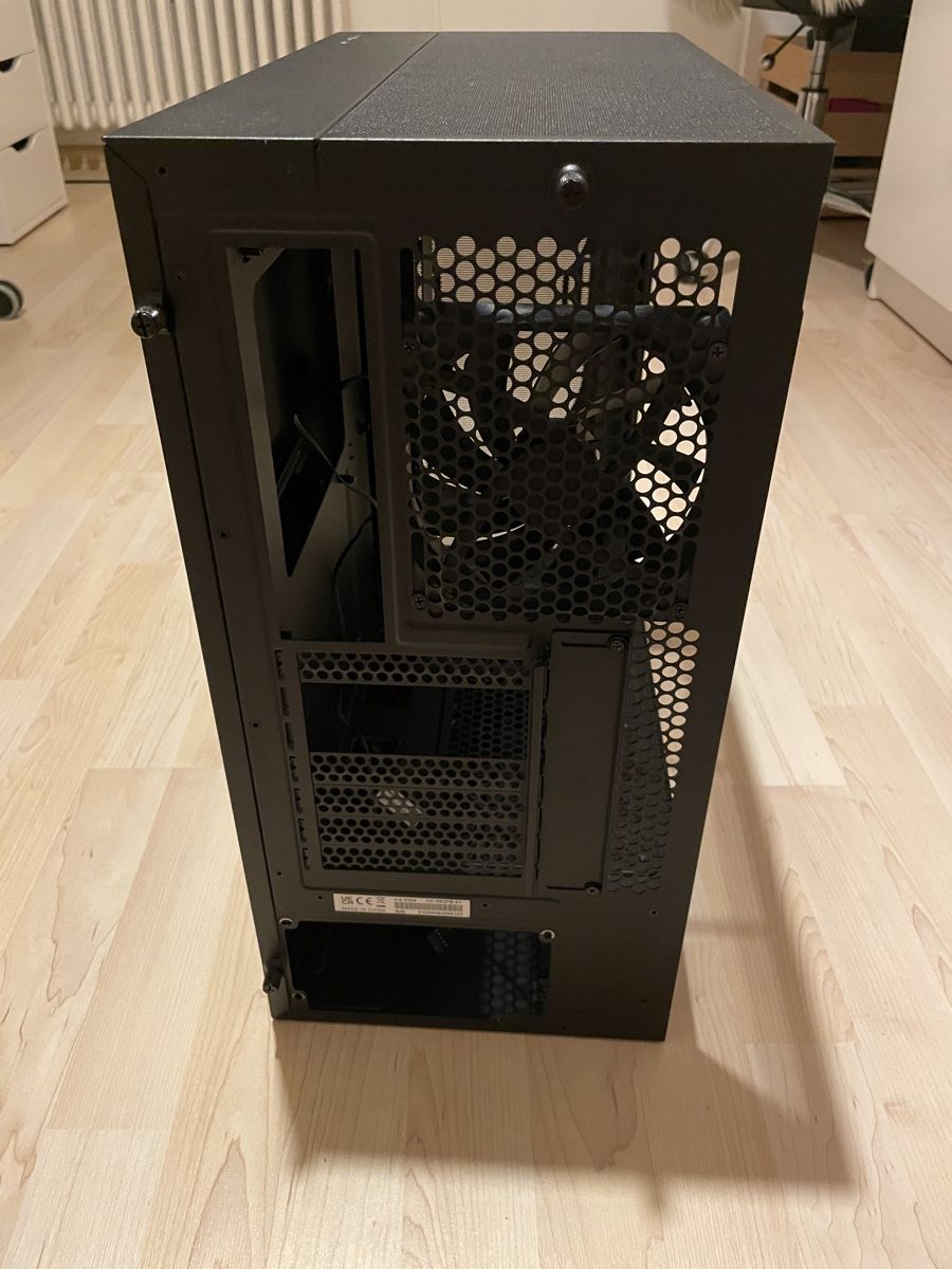 NZXT Custodie: NZXT H5 Flow schwarz – Nuovo (secondo la descrizione) da Basel venduto da michistu 2