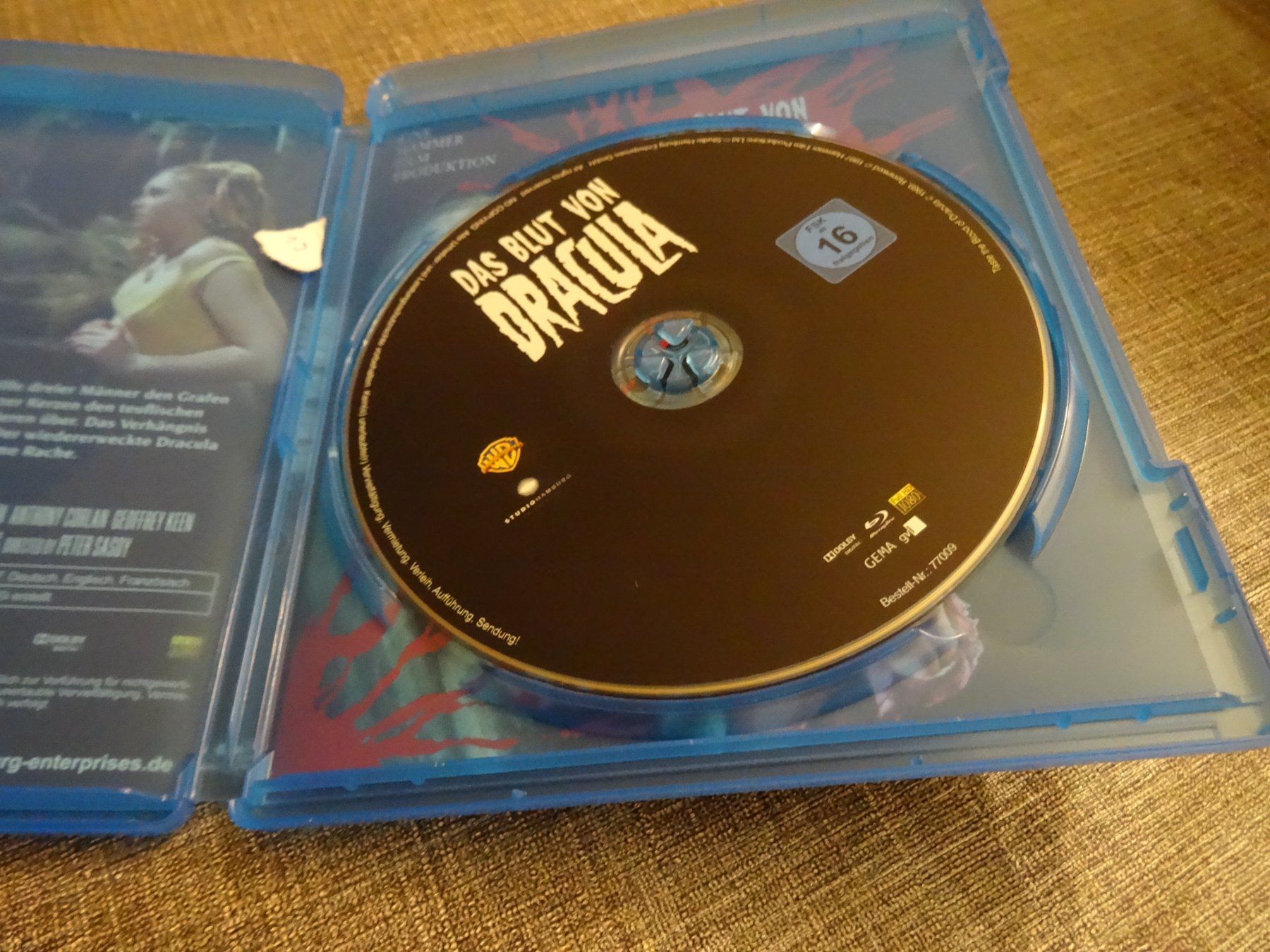 Tutti i DVDs: Blu-ray Das Blut von Dracula Christopher Lee – Usato da Olten venduto da Disc-Verkauf 1