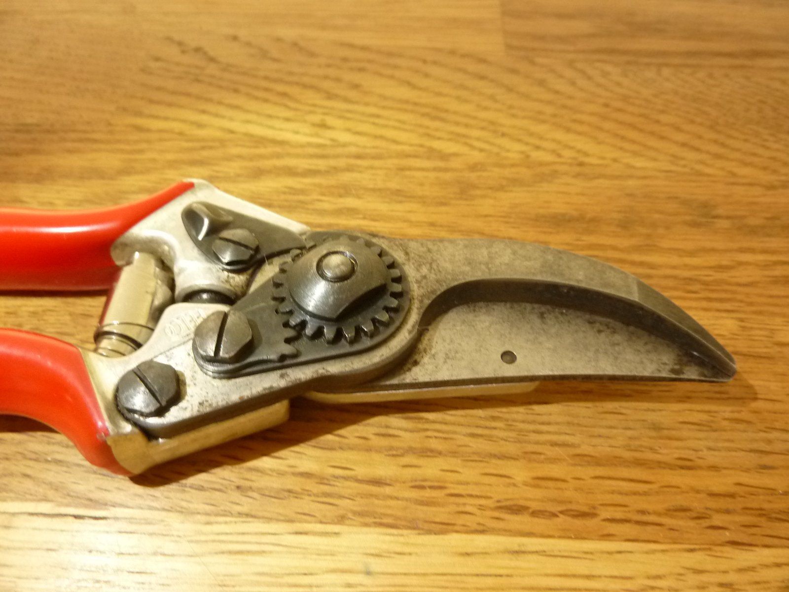 Felco Tutti gli attrezzi: Original Gartenschere Felco 11 Swiss Made – Usato da Hochfelden venduto da swissice 1