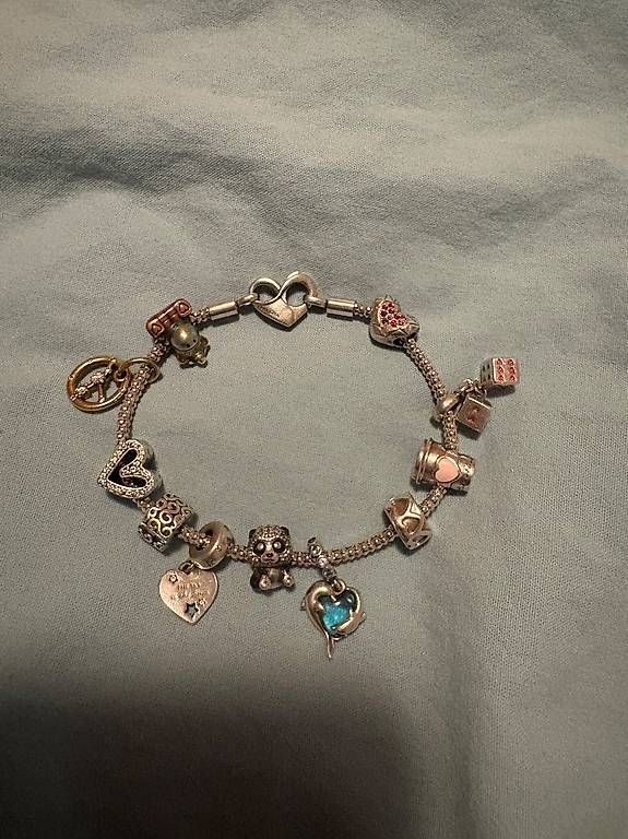 Pandora Armbänder & -reifen: Bracelet pandora – Gebraucht aus Sierre von reu_fg75