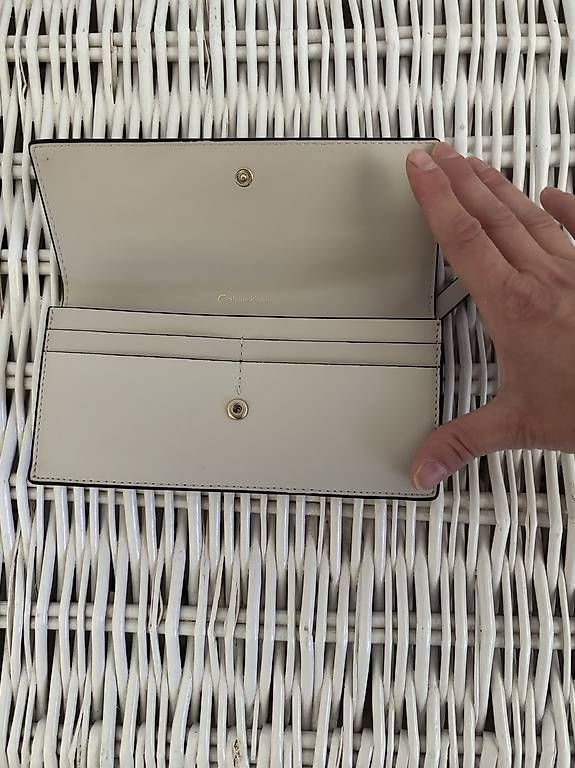 Portamonete: Portafoglio Calvin Klein – Usato da Cresciano venduto da Koyol 3