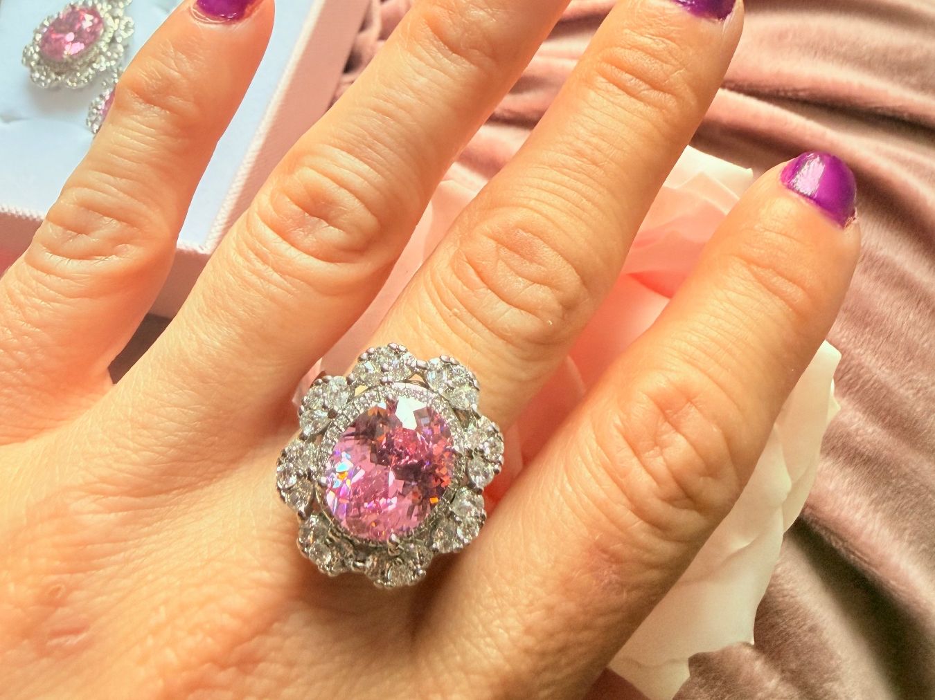 Altri gioielli: Ensemble bijoux rose scintillant – Nuovo e nell'imballaggio originale da St-Maurice venduto da Sandrinette123 6