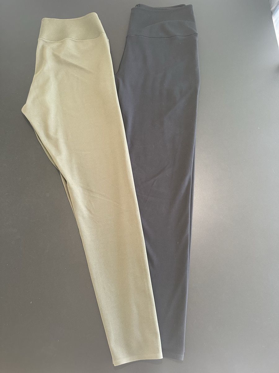 Leggings: Uniqlo Soft Touch Leggins Grösse M – Usato da Niederlenz venduto da Shininglove 1