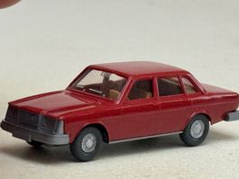 EB- Wiking Volvo 264 rubinrot