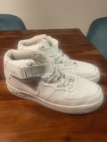 Nike Air Force 1 Mid Sneaker weiss gebrauchter Zustand