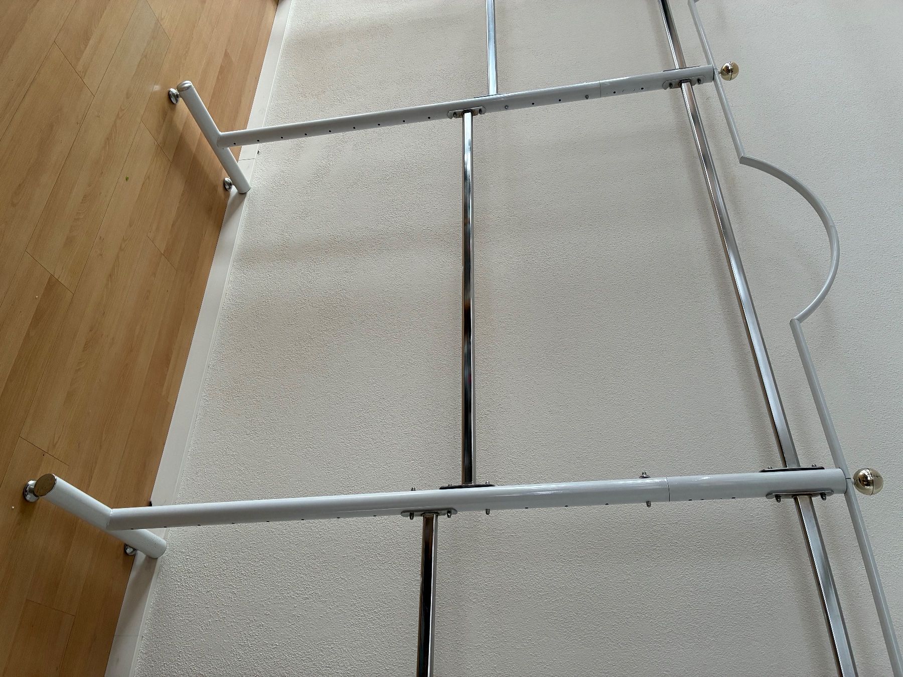 Altro in Decorazioni & Accessori: Laden Kleiderständer, sehr stabil – Usato da Adliswil venduto da tchest007 7