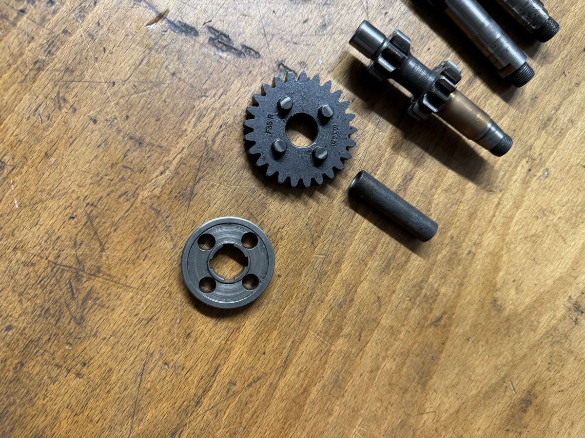 Sachs Parti ricambio per ciclomotori: Sachs 503 Motor Teile – Usato da Dübendorf venduto da Sachs621 3
