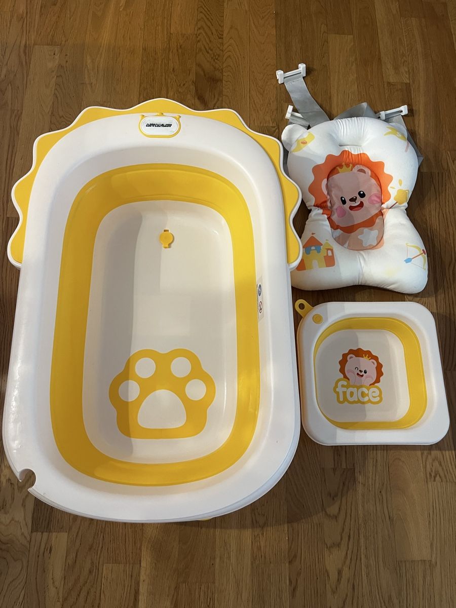 Tout pour le bain: Baby Badewanne – D'occasion à Buchs ZH par rominas21