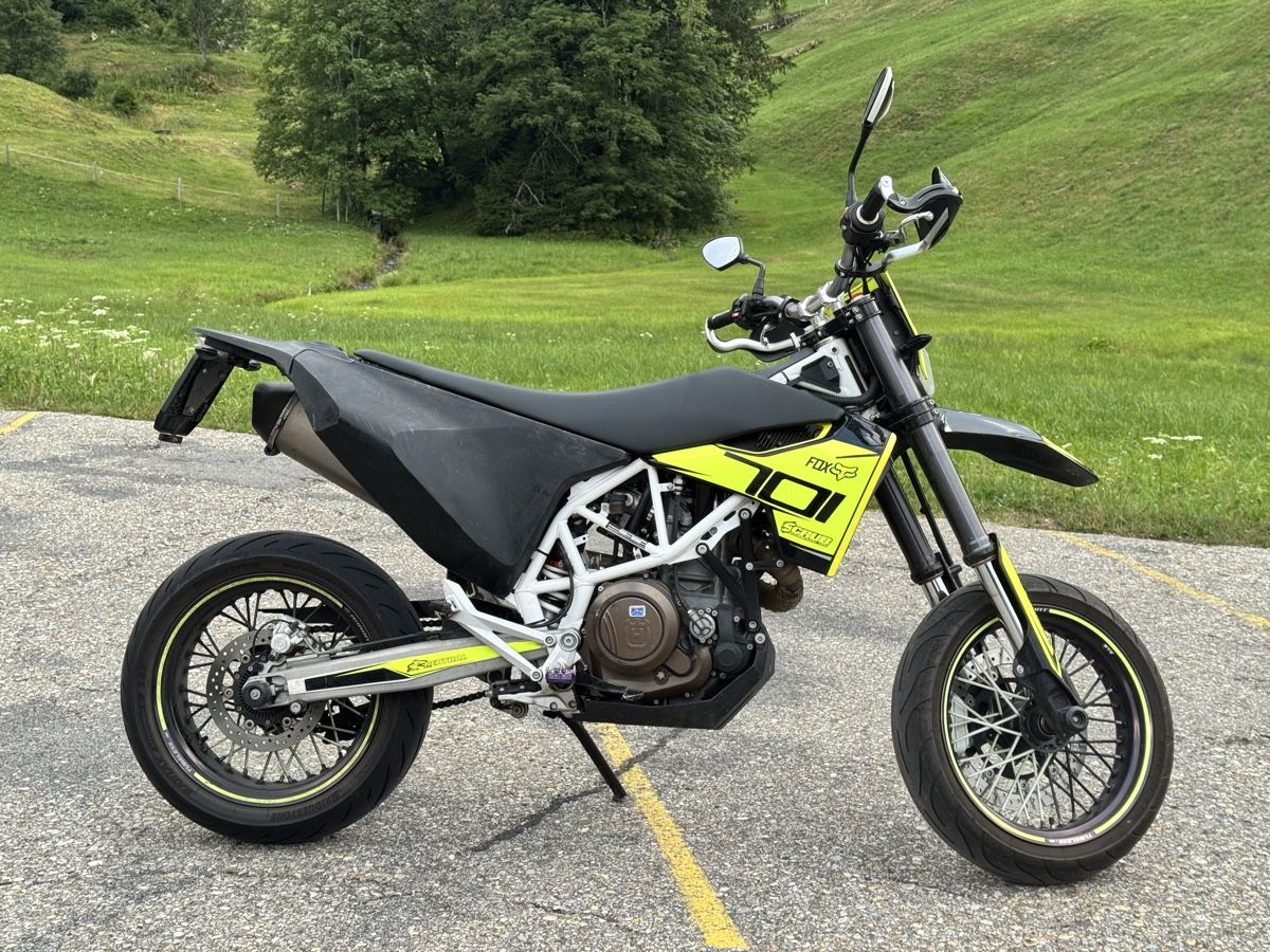 Husqvarna Strada: Husqvarna 701 Supermoto  – Usato da Wilen b. Wollerau venduto da Dominik8832 4