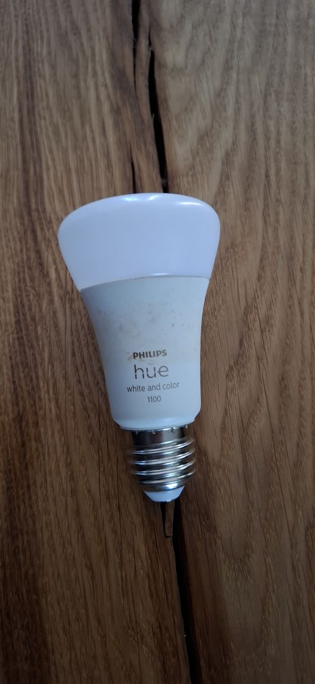 Philips Lampade: Philips Hue e27 1100 White and Color – Usato da Guntershausen venduto da Jtattoo