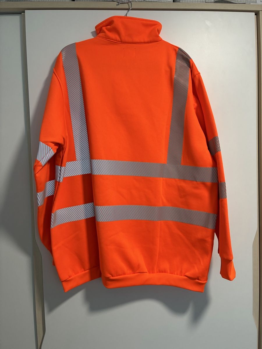 Pulls & Sweat-shirts: Bau-Sicherheitspullover – D'occasion à Melchtal par Angie-1985 1
