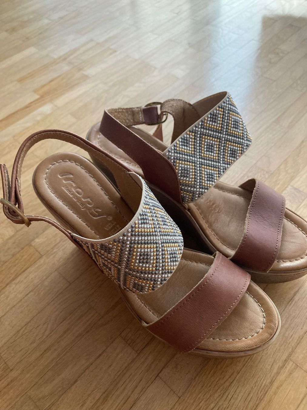 Scarpe da donna: Sommer-Sandalen, Gr. 36 – Usato da Schlieren venduto da cotopaxi06 1
