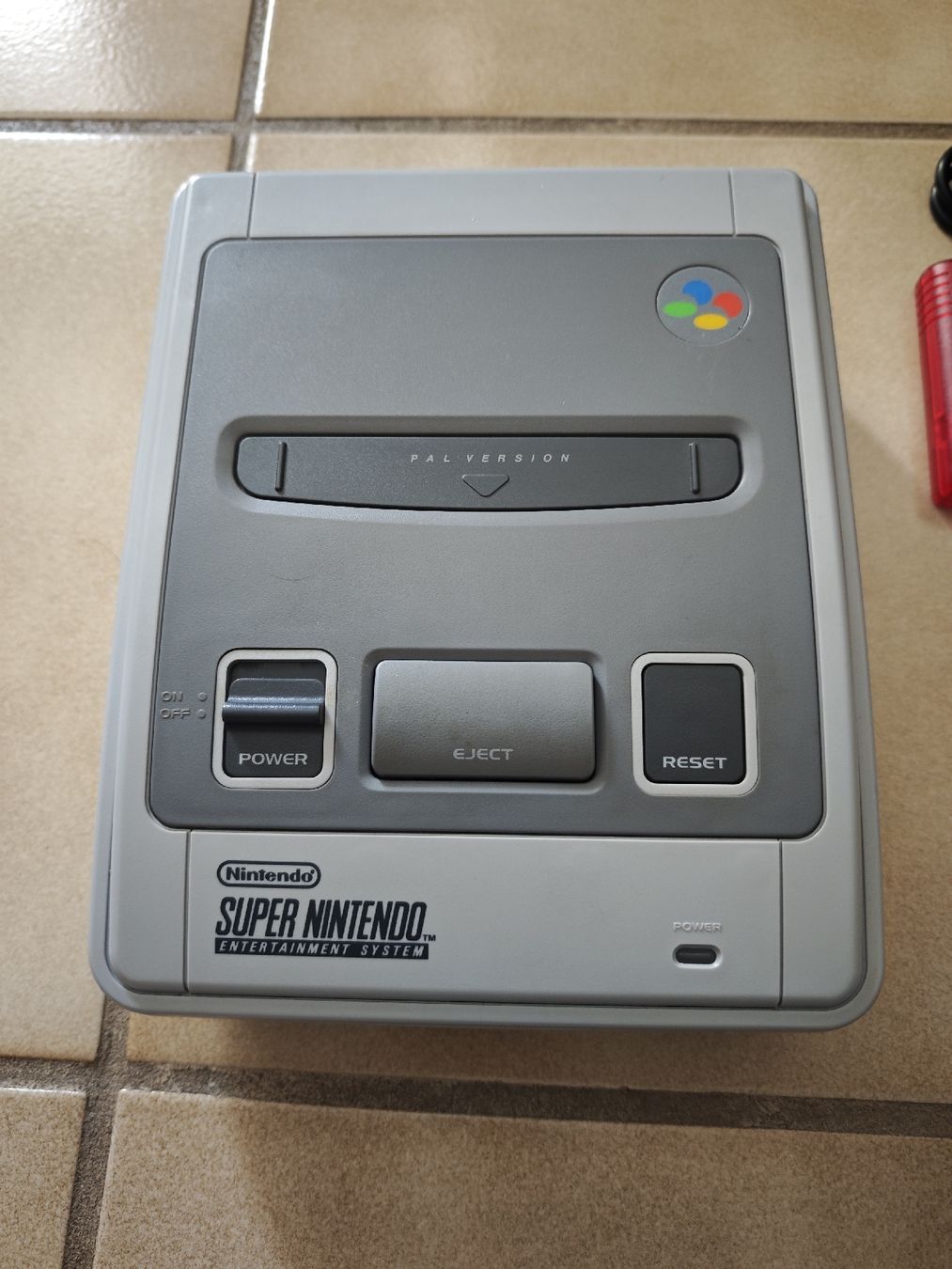 Nintendo Console: Super Nintendo SNES Konsole mit Controller – Usato da Leibstadt venduto da Rova 4