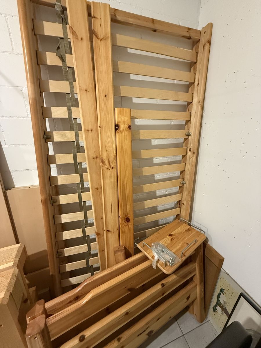 Ikea Letti: Kinderbett mit Matratze  – Usato da Wettingen venduto da fengjing 1