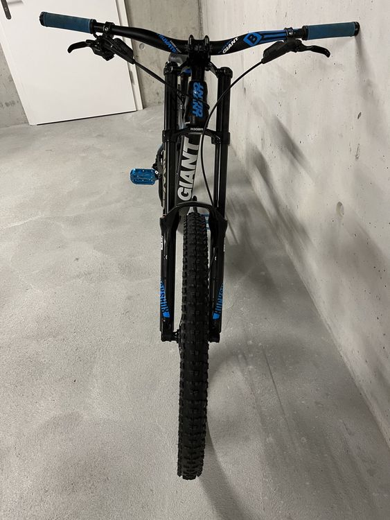 Giant Vélos: Giant Glory Downhill Bike – D'occasion à Lyss par Onkel_Titus 2