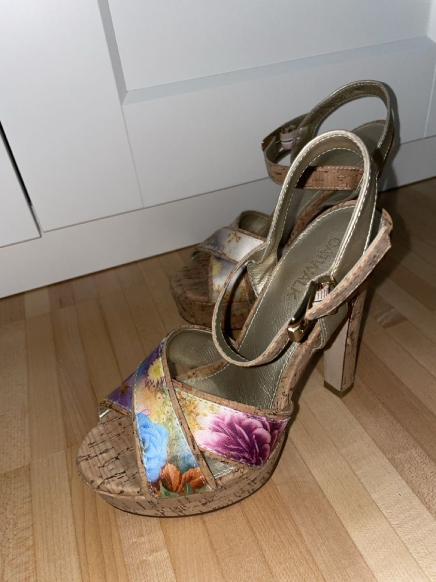 Scarpe da donna: Plateau Absatz – Nuovo (secondo la descrizione) da Zürich venduto da lua_v9wj