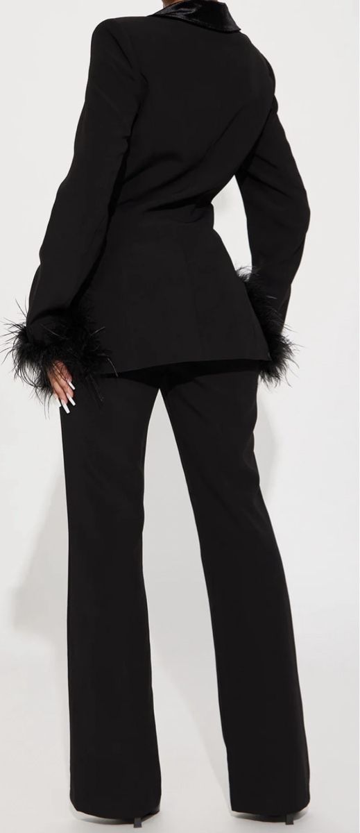 Lotti di vestiti: Classy Night Blazer Set – Nuovo e nell'imballaggio originale da Ostermundigen venduto da noe_rlj5 1