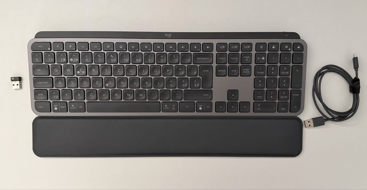 Logitech Tastiere: Logitech MX Keys S, CH-Layout - TOP Zustand – Usato da Zürich venduto da zc_as