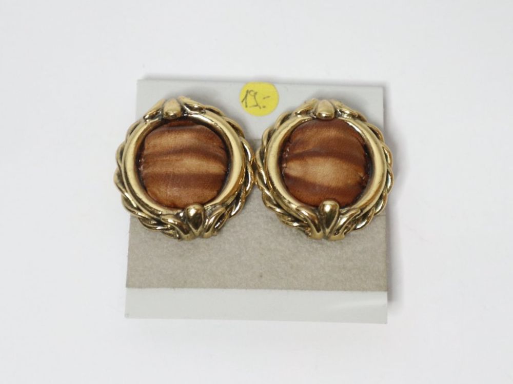 Ohrringe & -stecker: Vintage Ohrringe Ohrclips NOS – Neu (gemäss Beschreibung) aus Eschenbach SG von Astalavista