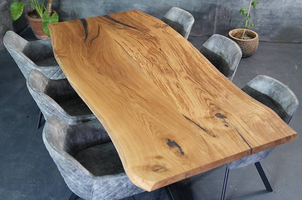 Tavoli: Esstisch aus Eiche massiv - Naturholz mit Charakter – Usato da Walchwil venduto da Swissdesign_Haag 2